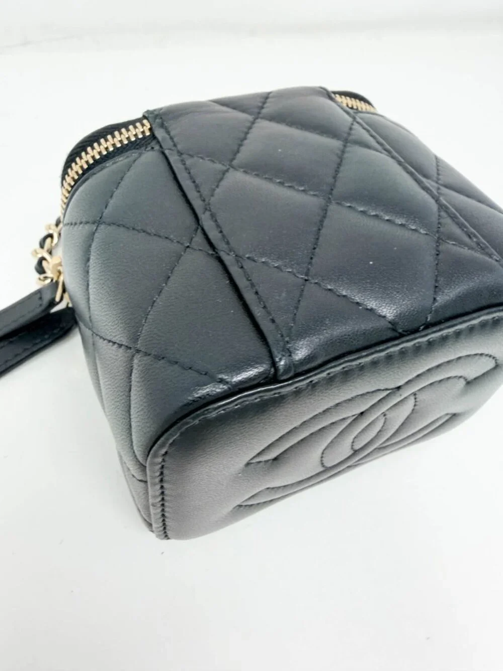 Chanel Mini Pearl Crush Vanity Case With Chain